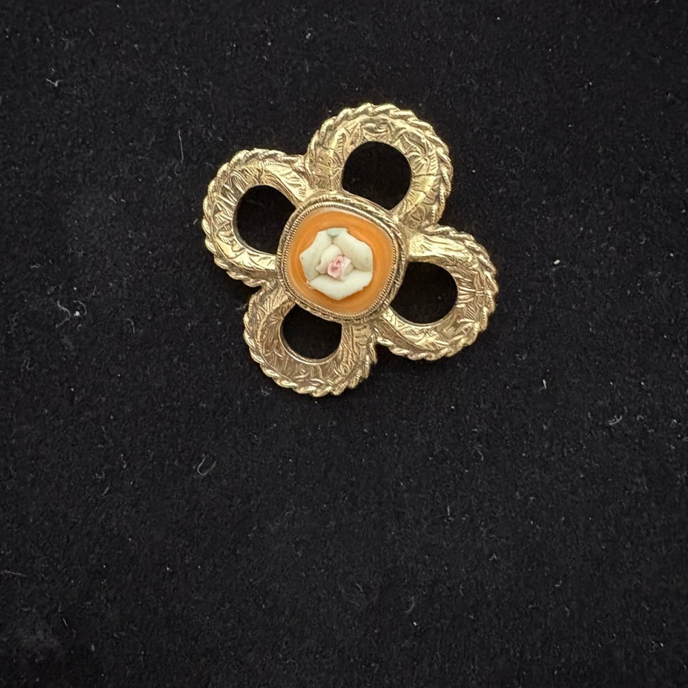 Vintage 1928 2x2 inch Porcelain Rose Brooch Pin